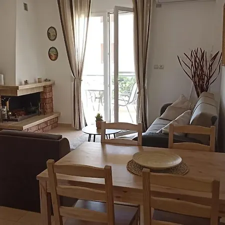 St George In Mouries Dionisiou Apartamento