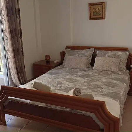 דירה St George In Mouries Dionisiou