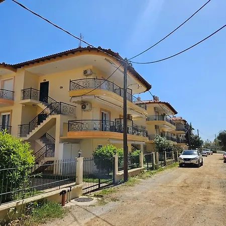 St George In Mouries Dionisiou דירה